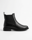 Flat Boot