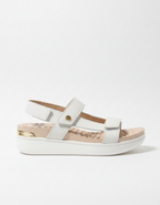 Sandal