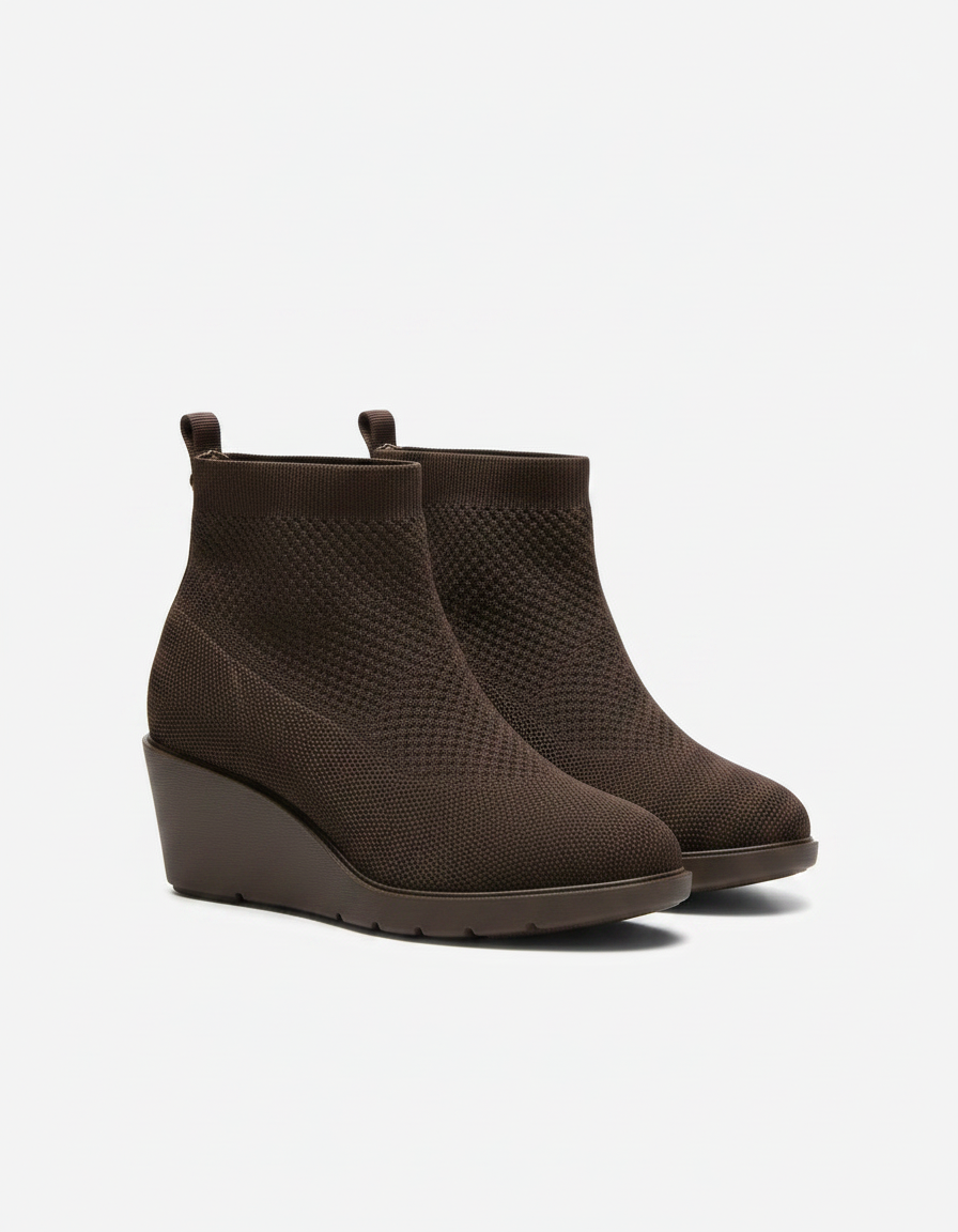 Wedge Boots Secondary image