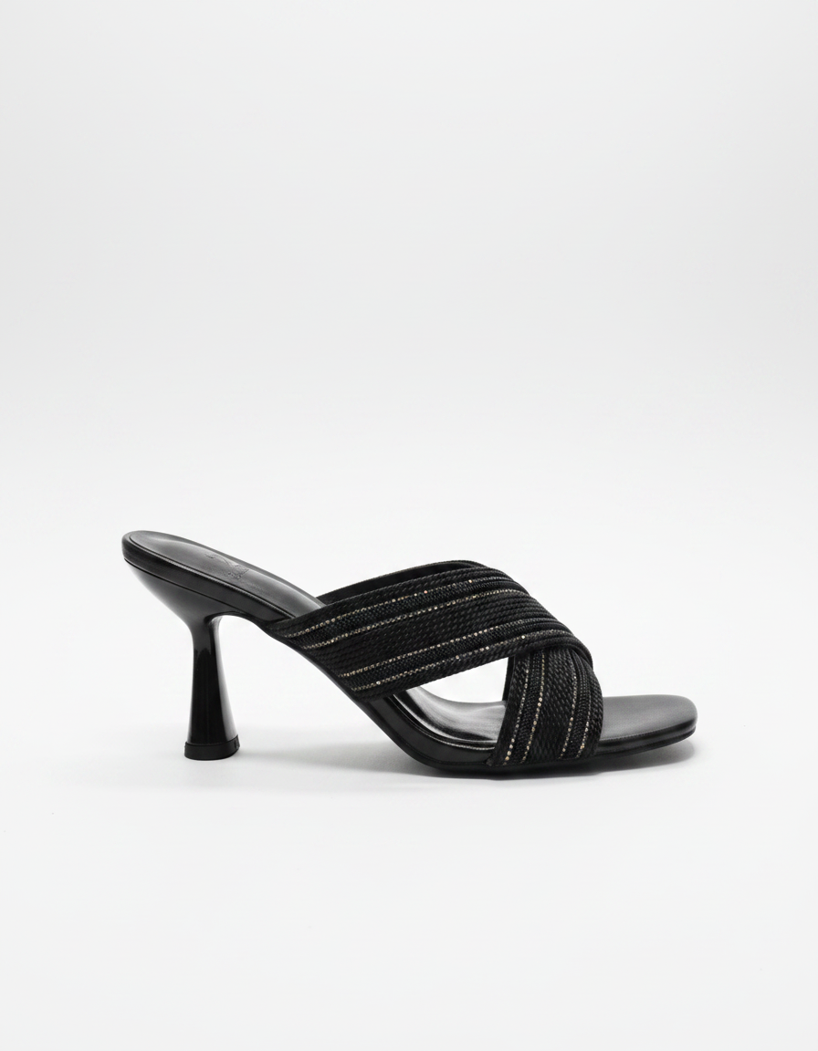 Kitten Heel