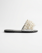 Flat Sandal with Pearl