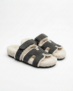 Fur Flat sleeper
