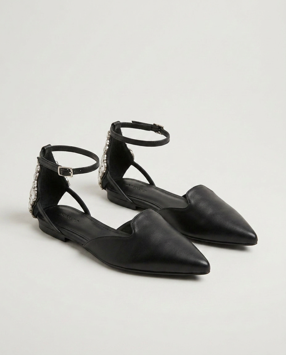 Flat Ankle Strap Secondary image
