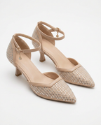 Kitten heels