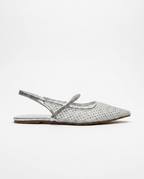 Flat shoe