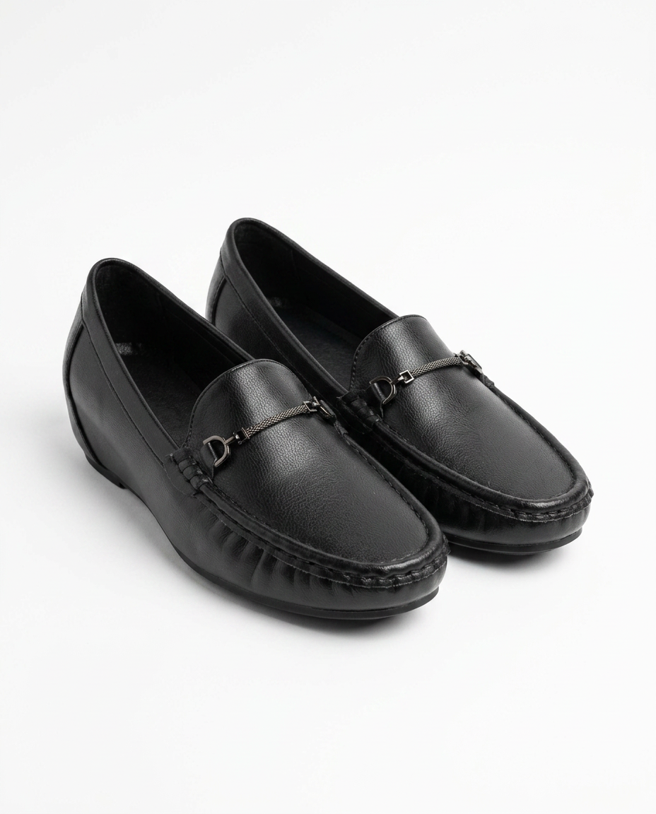 Flat shoe