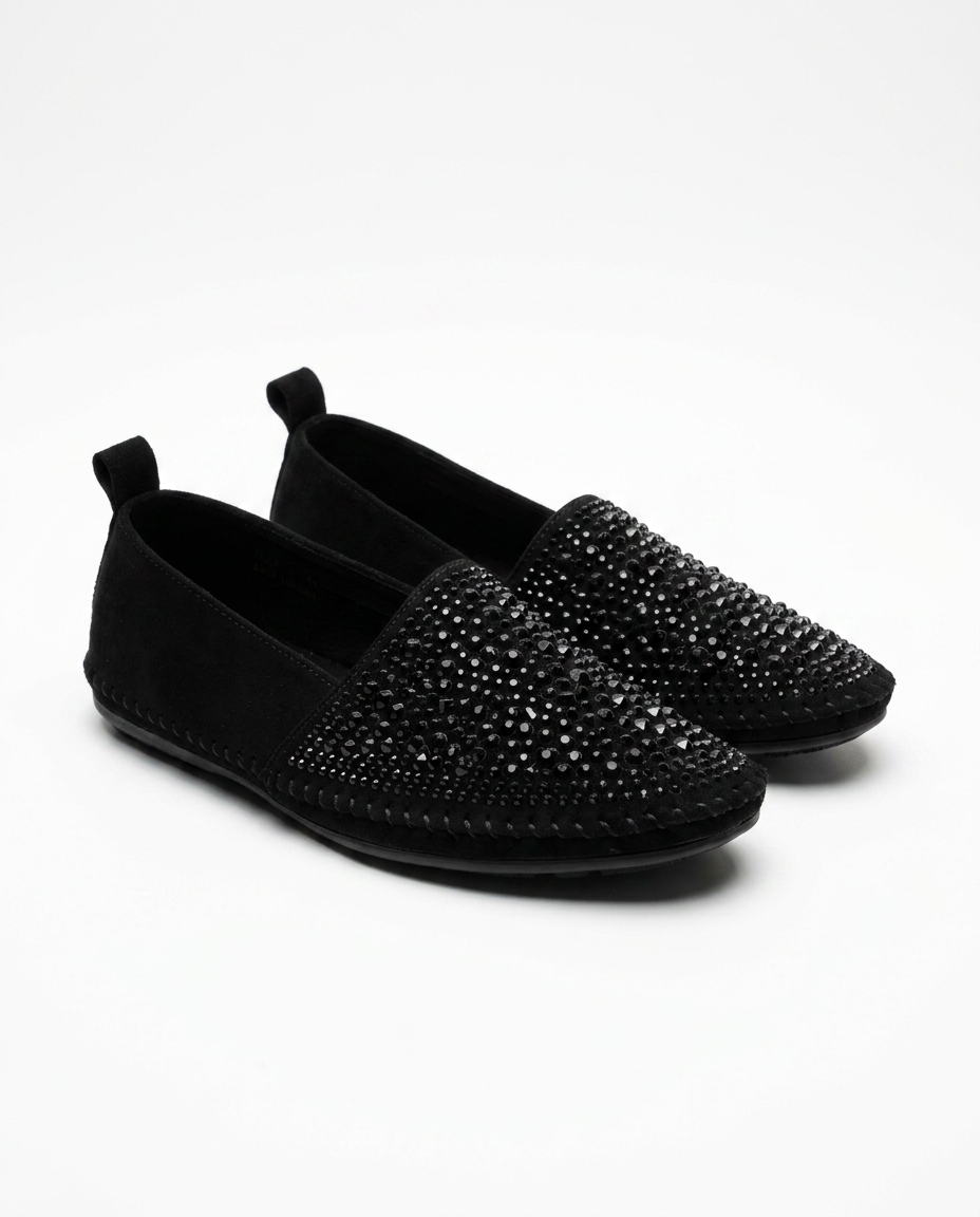 Flat shoe
