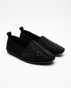 Flat shoe