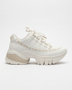 Trainer