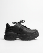Trainer