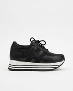 Trainer