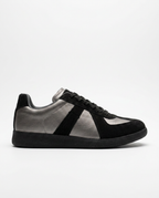 Trainer