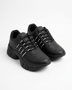 Trainer