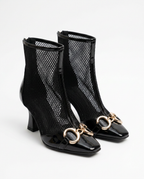 Net Pointed Boot