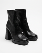 Square ankle Boot
