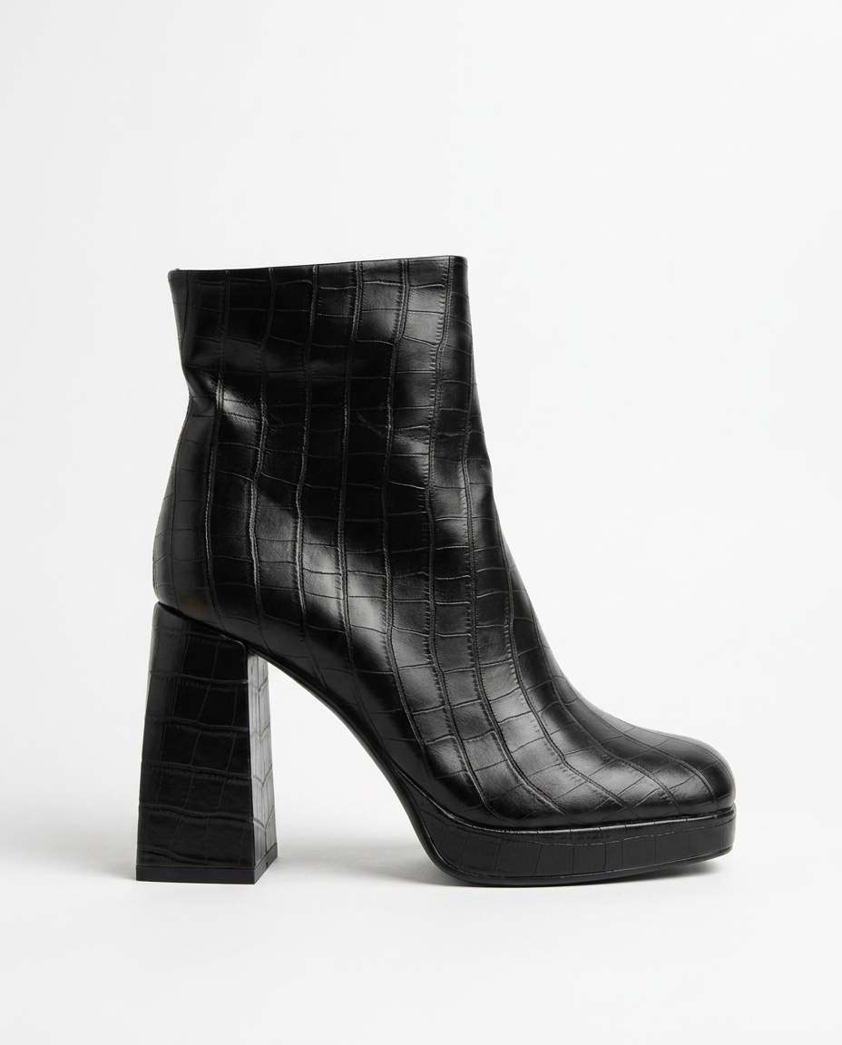 Square ankle Boot