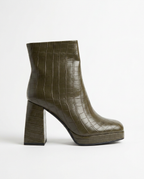 Square ankle Boot