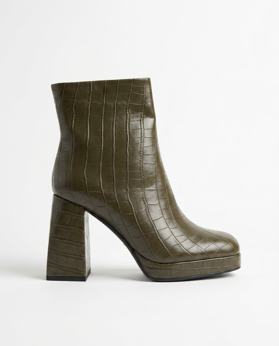 Square ankle Boot