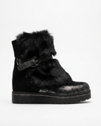 Fur Flat Boot