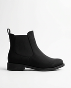 Flat Boot
